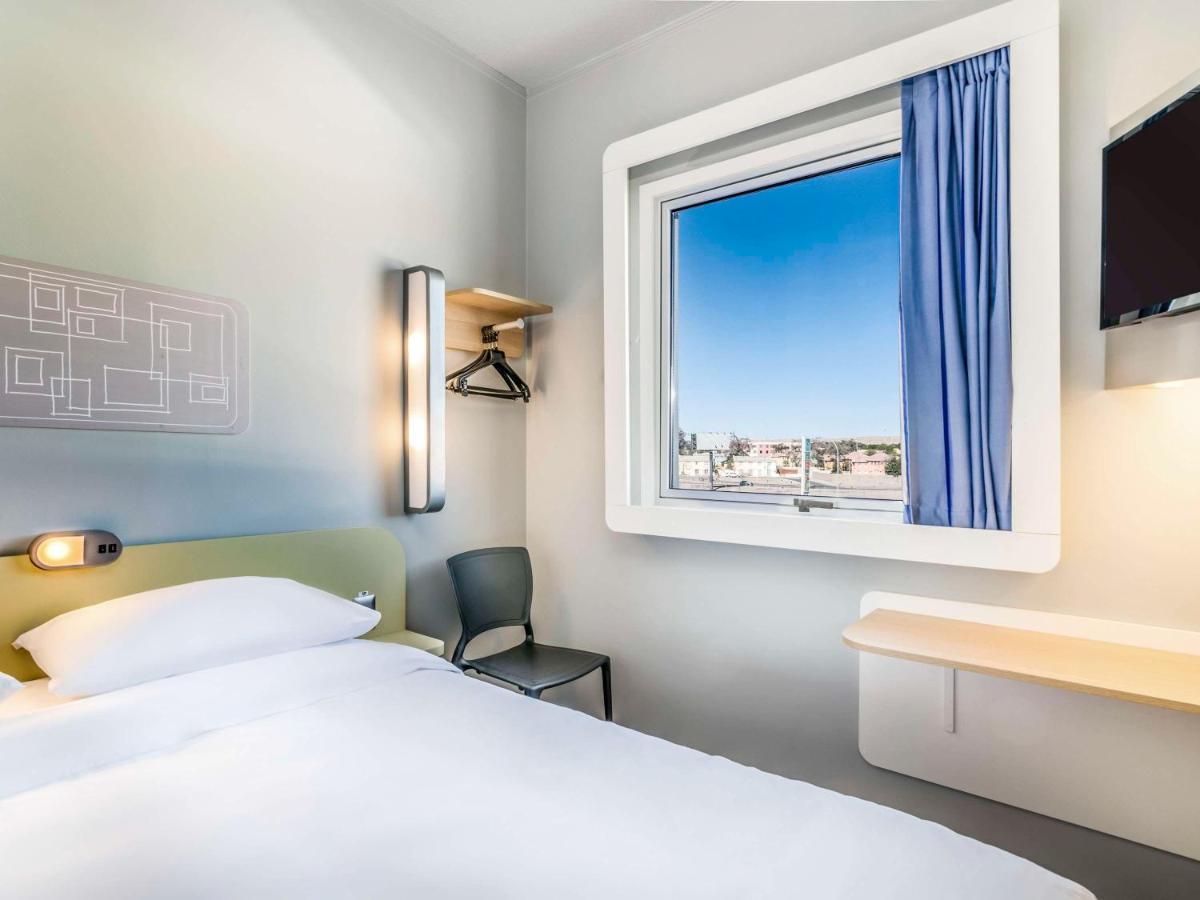 Ibis Budget Calama Exterior photo